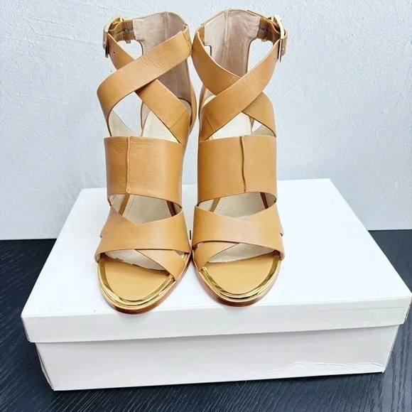 Calvin Klein Valarie Cow Roma Heels in Caramel - Size 9M - Picture 6 of 7